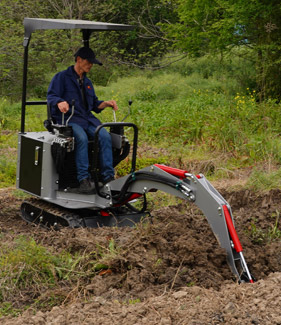 Crawler BACKHOE W/8' TS8100